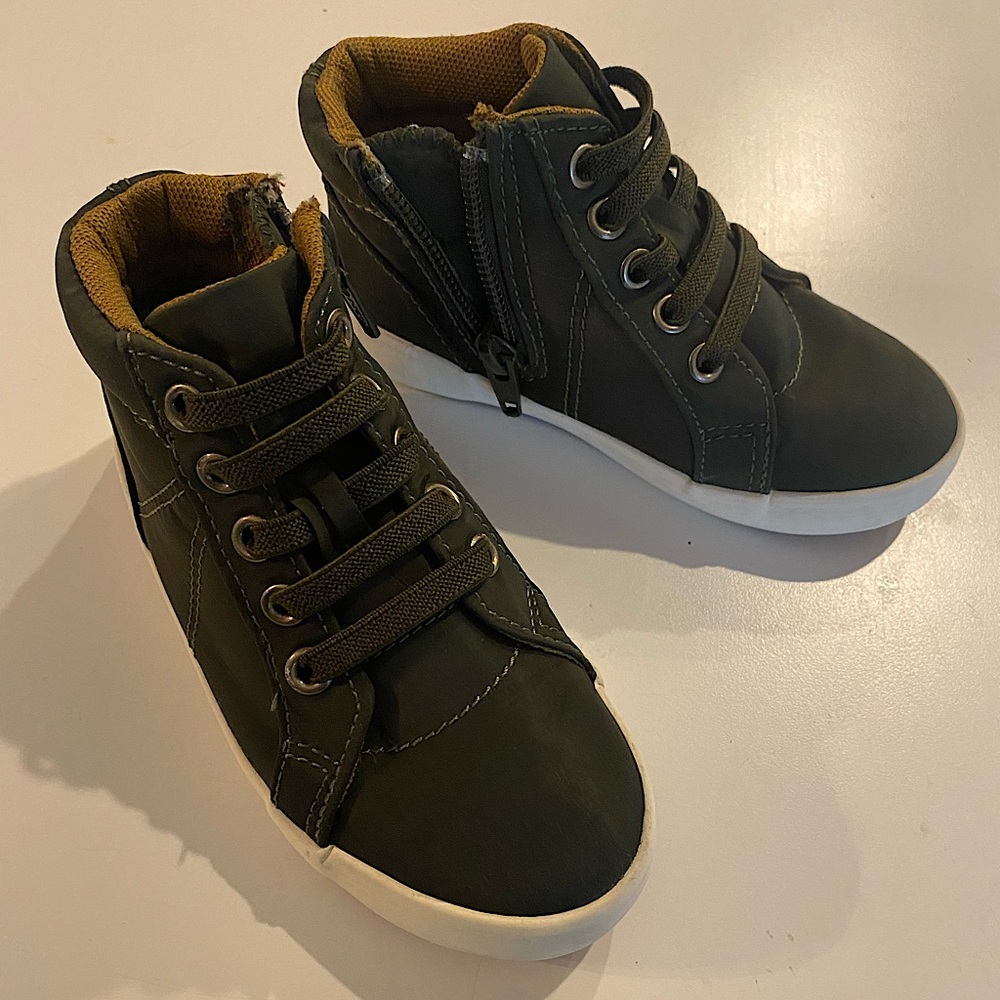 Cat & Jack Forest Green Boots